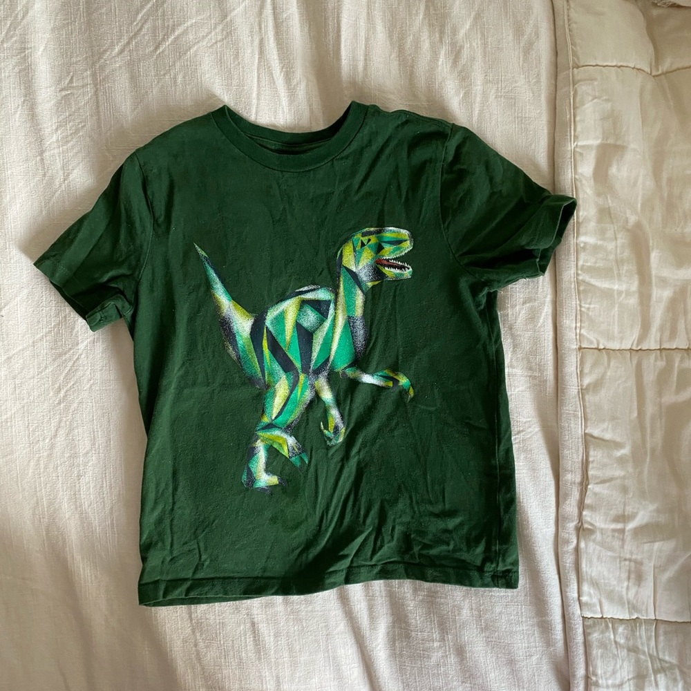 Gap kids dinosaur T-shirt size medium